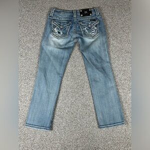 Miss Me sz 25 Capri Distressed
